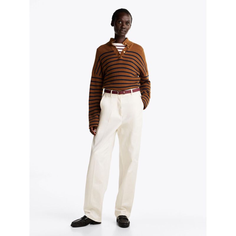Tommy Hilfiger Cotton Barrel Relaxed Straight Chino image number 3
